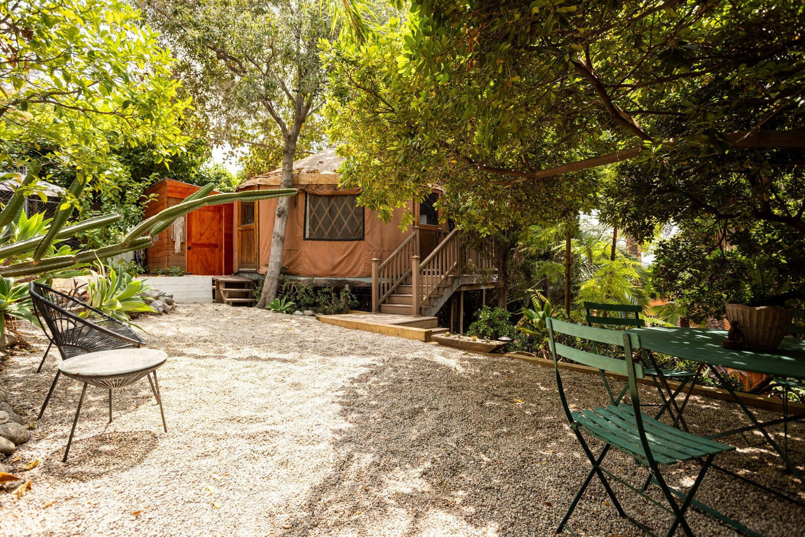 Outdoor dining area and seating area